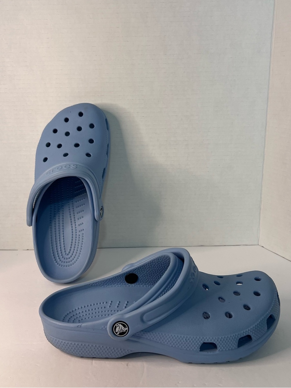 Crocs Unisex Classic Clogs, Periwinkle Blue , Numeric 7 US Men / 9 US Women